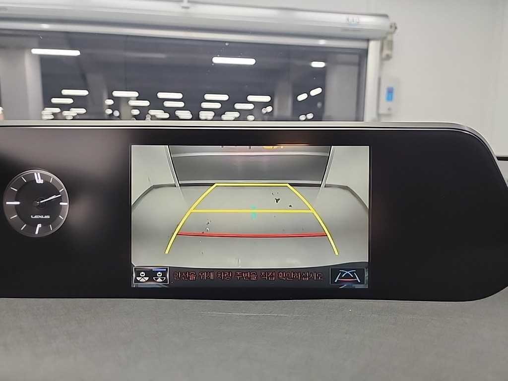렉서스 UX UX 300e 300e 이미지 15
