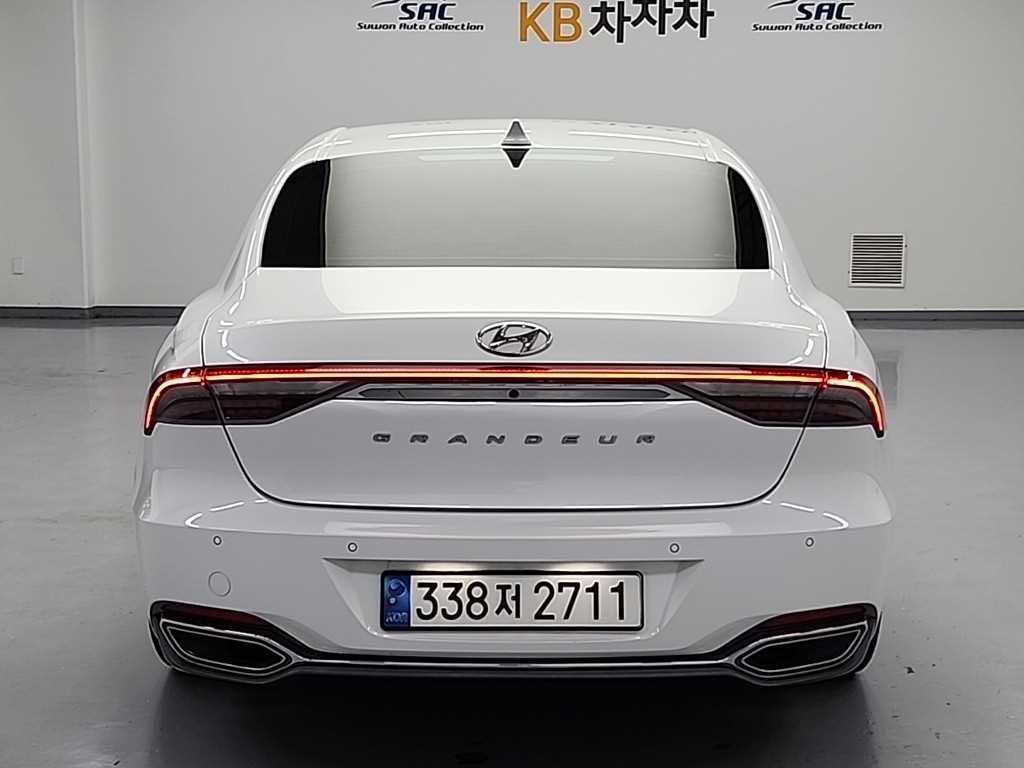 현대 그랜저 더 뉴 그랜저 IG LPI 3.0 익스클루시브(렌터카) 이미지 2