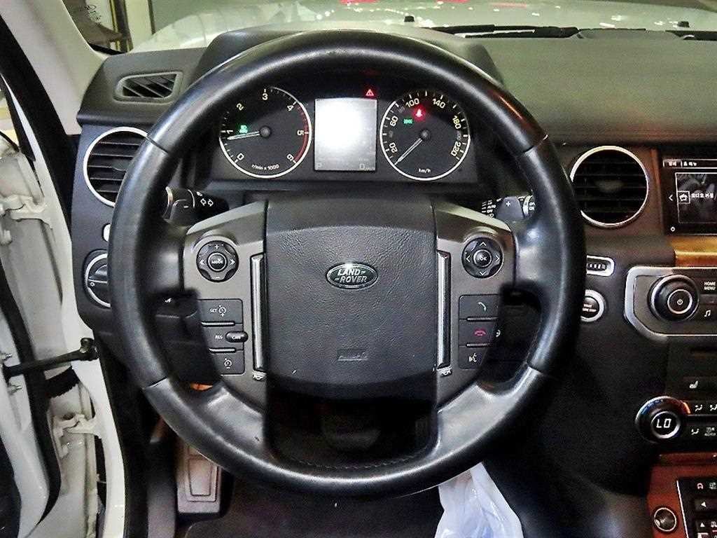 랜드로버 디스커버리 디스커버리4 3.0 SDV6 HSE 이미지 8