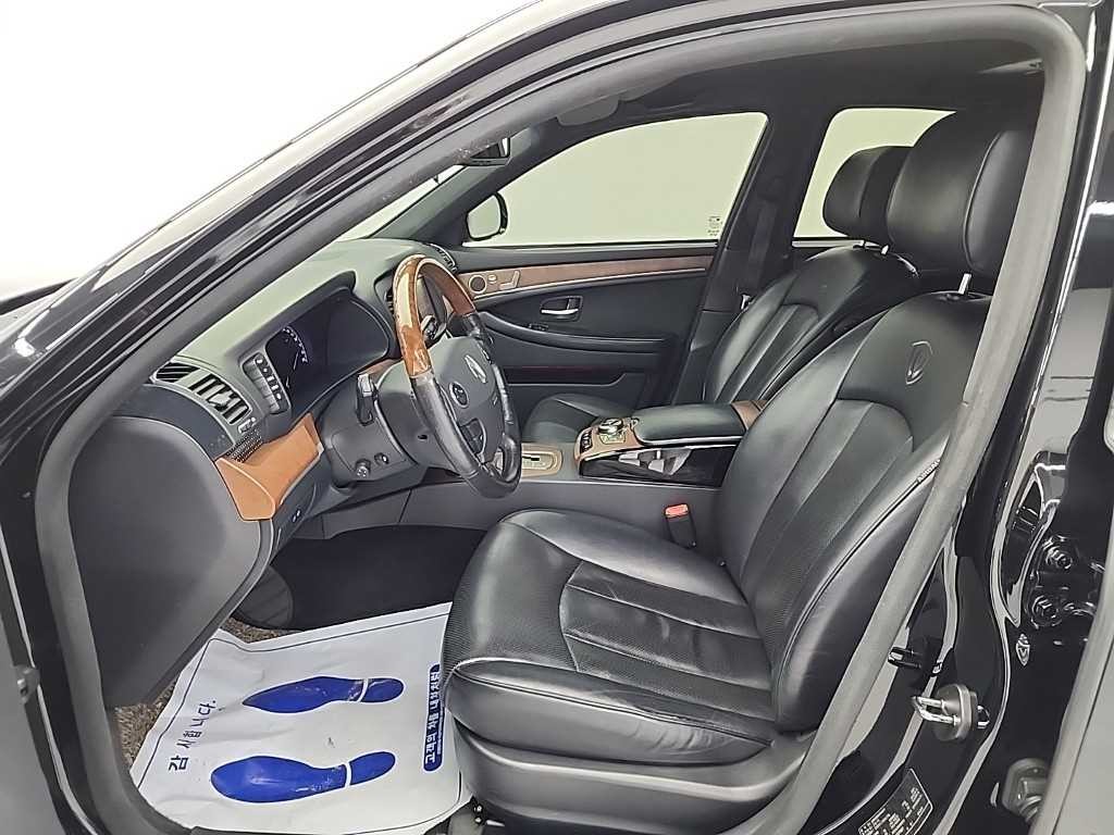 KG모빌리티(쌍용) 체어맨 뉴체어맨W 가솔린 4WD CW600 4TRONIC 프레스티지 이미지 11