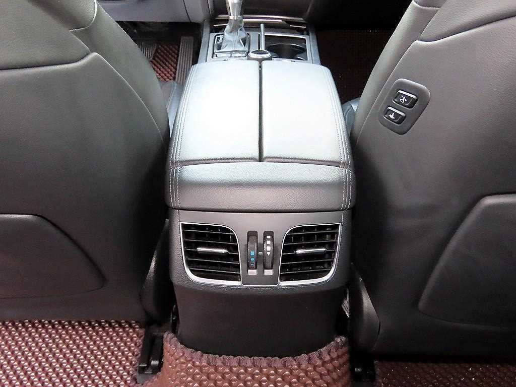 현대 제네시스 제네시스DH G330 프리미엄 AWD 이미지 16