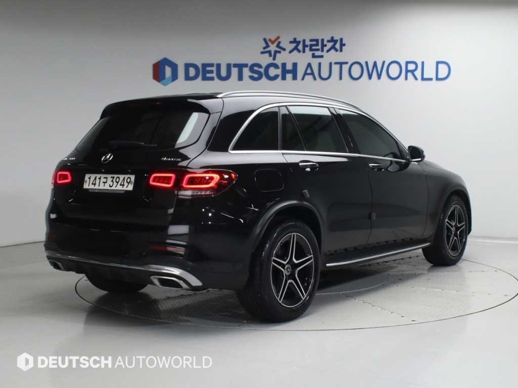 벤츠 GLC 클래스 GLC클래스 X253 GLC 300 4MATIC 프리미엄 이미지 2