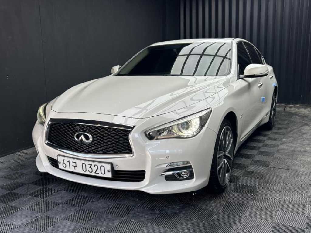 인피니티 Q Q50 2.2D 프리미엄 이미지 2