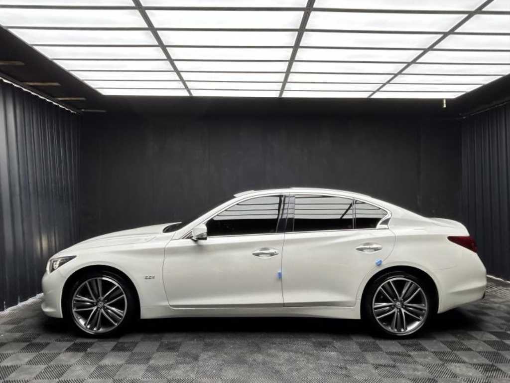 인피니티 Q Q50 2.2D 프리미엄 이미지 3