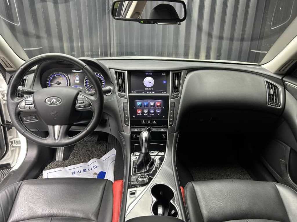 인피니티 Q Q50 2.2D 프리미엄 이미지 8