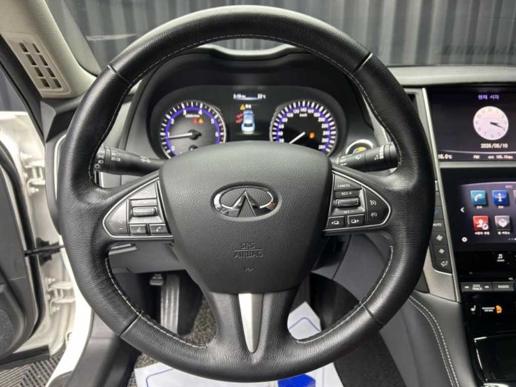 인피니티 Q Q50 2.2D 프리미엄 이미지 9