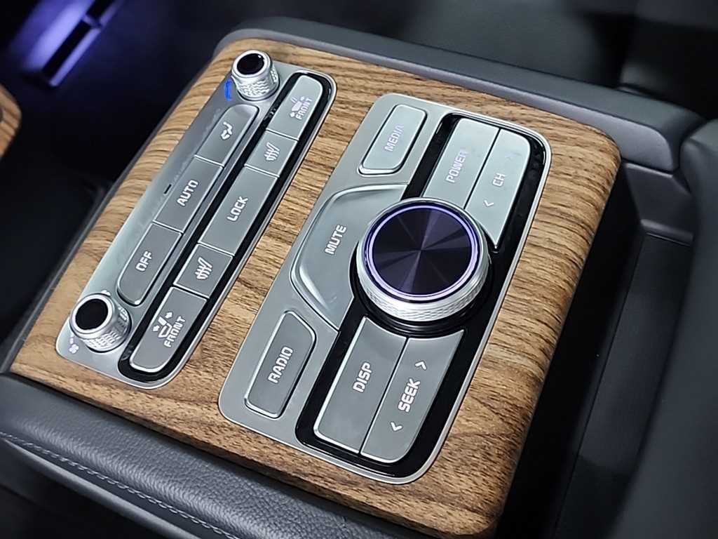 기아 K9 더 뉴 K9 2세대 3.8 GDI 2WD 플래티넘 이미지 16