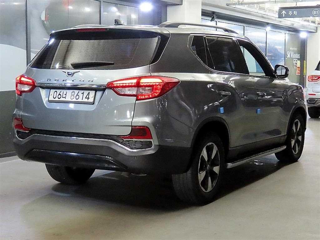 KG모빌리티(쌍용) 렉스턴 G4렉스턴 디젤 2.2 4WD 프라임 이미지 4