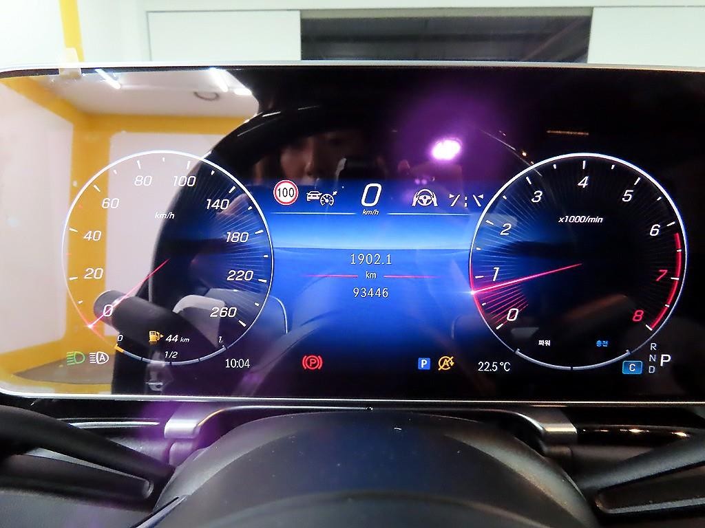 벤츠 S 클래스 S클래스-W223 마이바흐 S580 4MATIC 이미지 8
