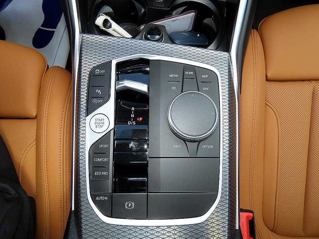 BMW 3시리즈 3시리즈 (G20) 320i M 스포츠 이미지 10