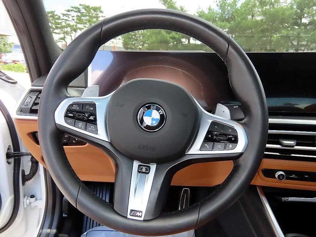 BMW 3시리즈 3시리즈 (G20) 320i M 스포츠 이미지 8