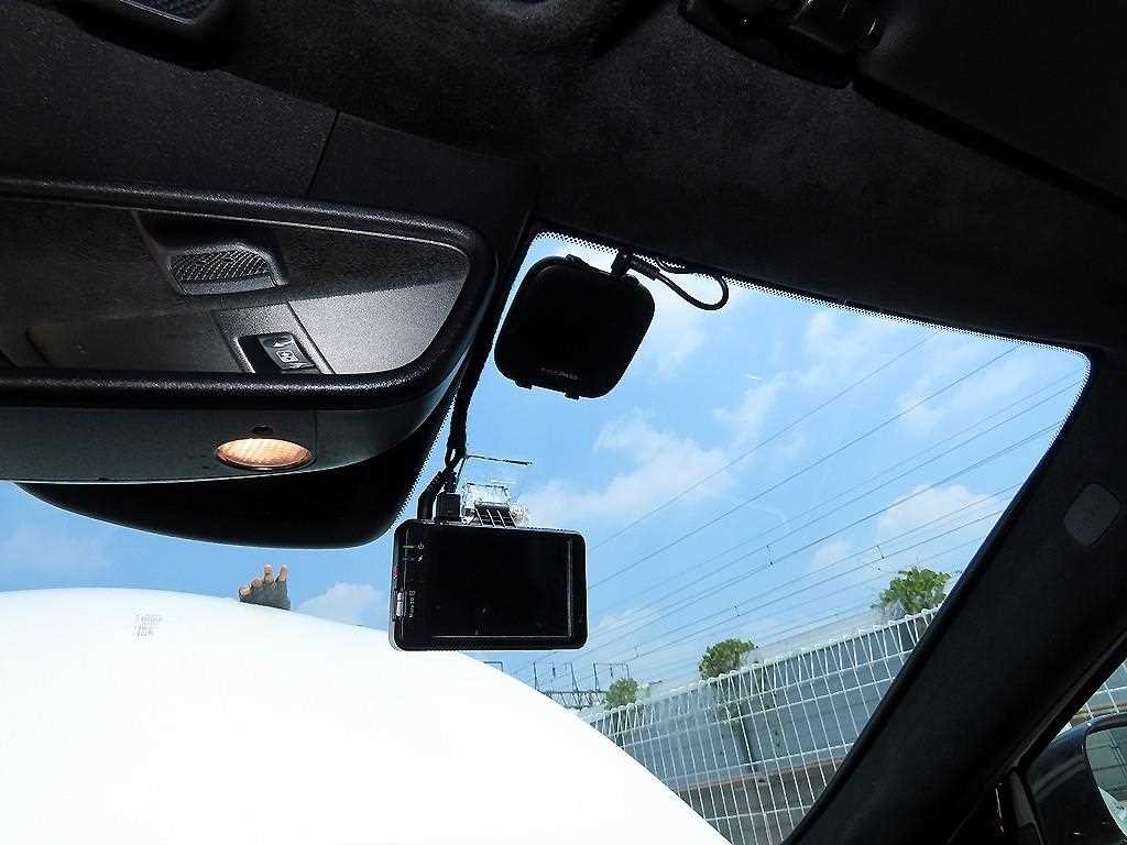 인피니티 QX QX30 2.0T AWD ESSENTIAL 이미지 14