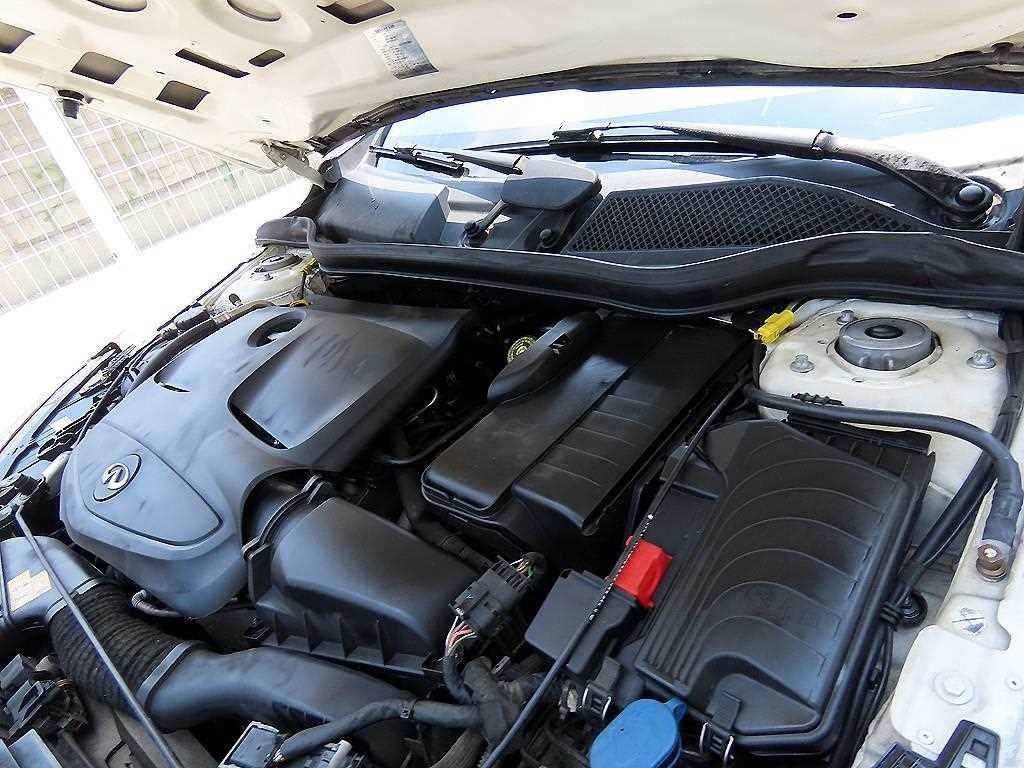 인피니티 QX QX30 2.0T AWD ESSENTIAL 이미지 18