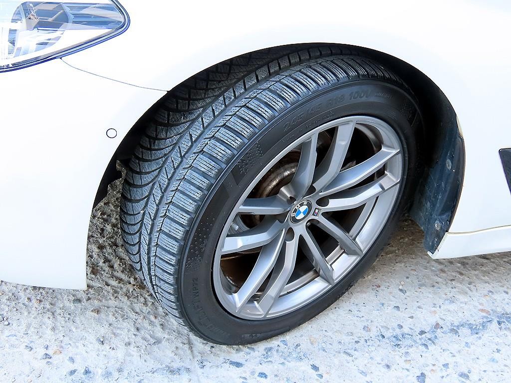 BMW 5시리즈 5시리즈 (G30) 520d M 스포츠 플러스 이미지 20