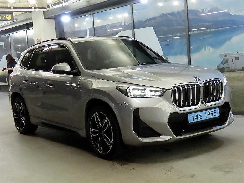 BMW iX1 iX1 (U11) xDrive 30 M 스포츠 이미지 1