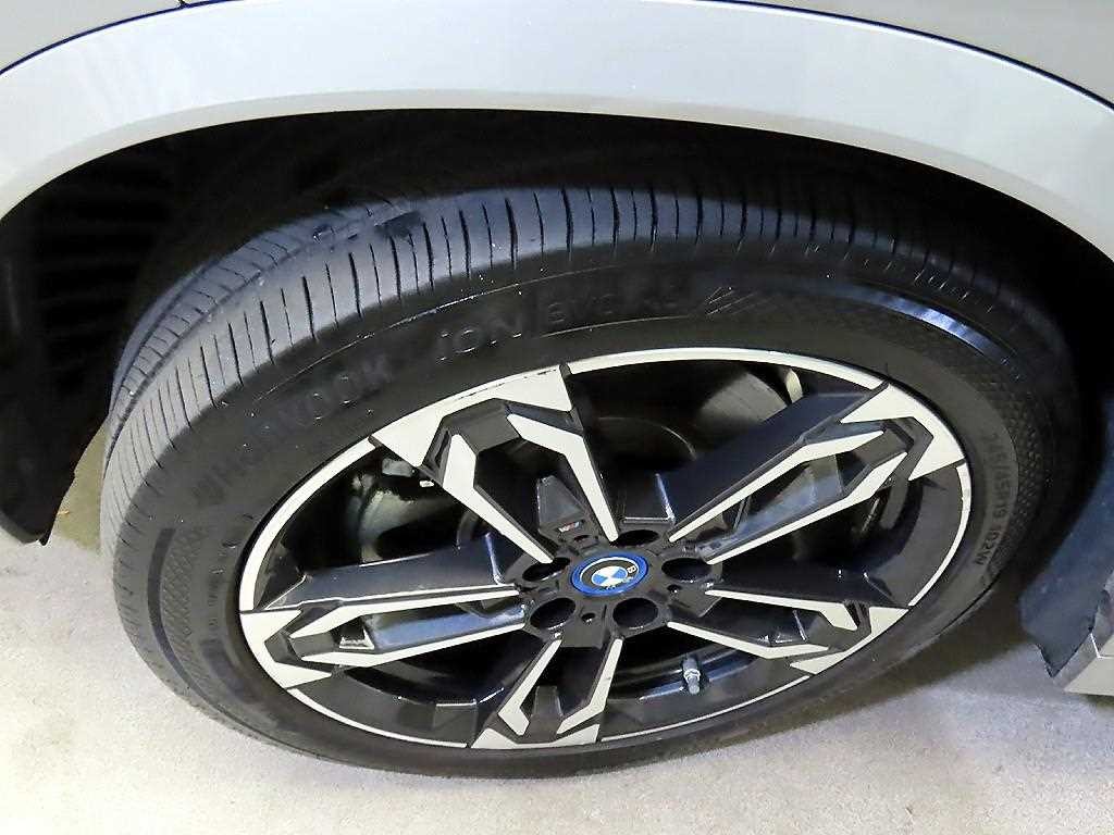 BMW iX1 iX1 (U11) xDrive 30 M 스포츠 이미지 20