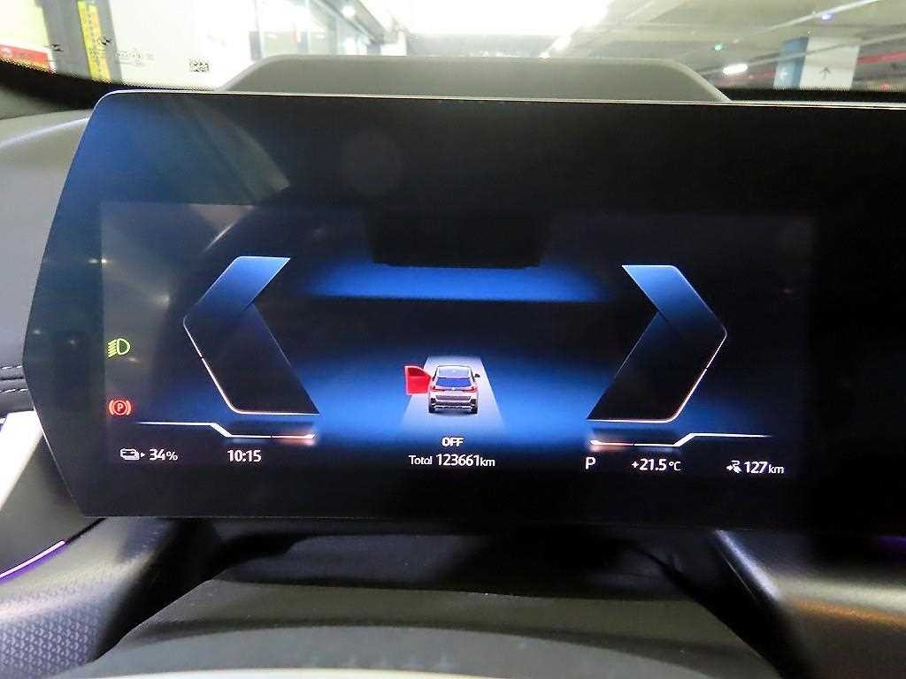 BMW iX1 iX1 (U11) xDrive 30 M 스포츠 이미지 9