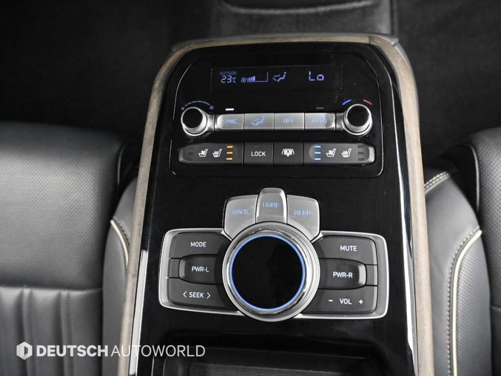 제네시스 G90 3.8 GDI AWD 프리미엄 럭셔리 이미지 16