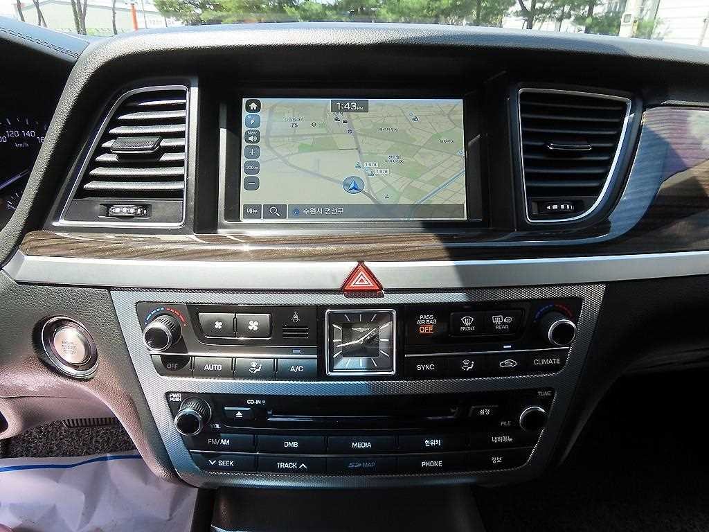 제네시스 G80 3.3 GDI AWD 럭셔리 이미지 11