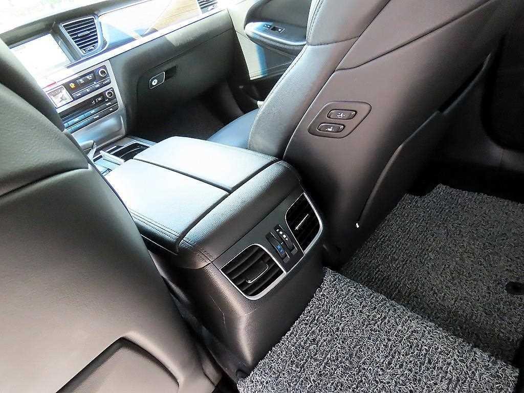 제네시스 G80 3.3 GDI AWD 럭셔리 이미지 15