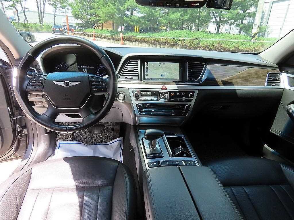 제네시스 G80 3.3 GDI AWD 럭셔리 이미지 7
