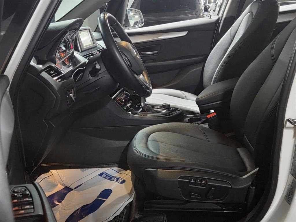 BMW 2시리즈 2시리즈 액티브 투어러 (F45) 조이 이미지 10