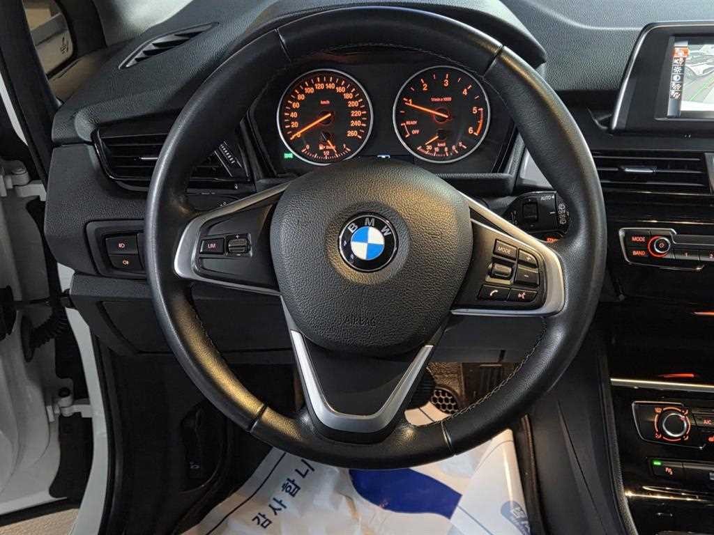 BMW 2시리즈 2시리즈 액티브 투어러 (F45) 조이 이미지 8