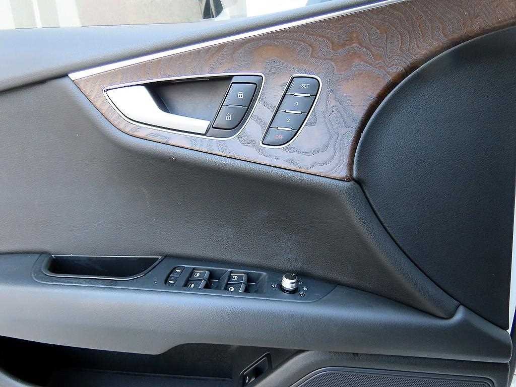 아우디 A7 3.0 TFSI 콰트로 다이나믹 이미지 12