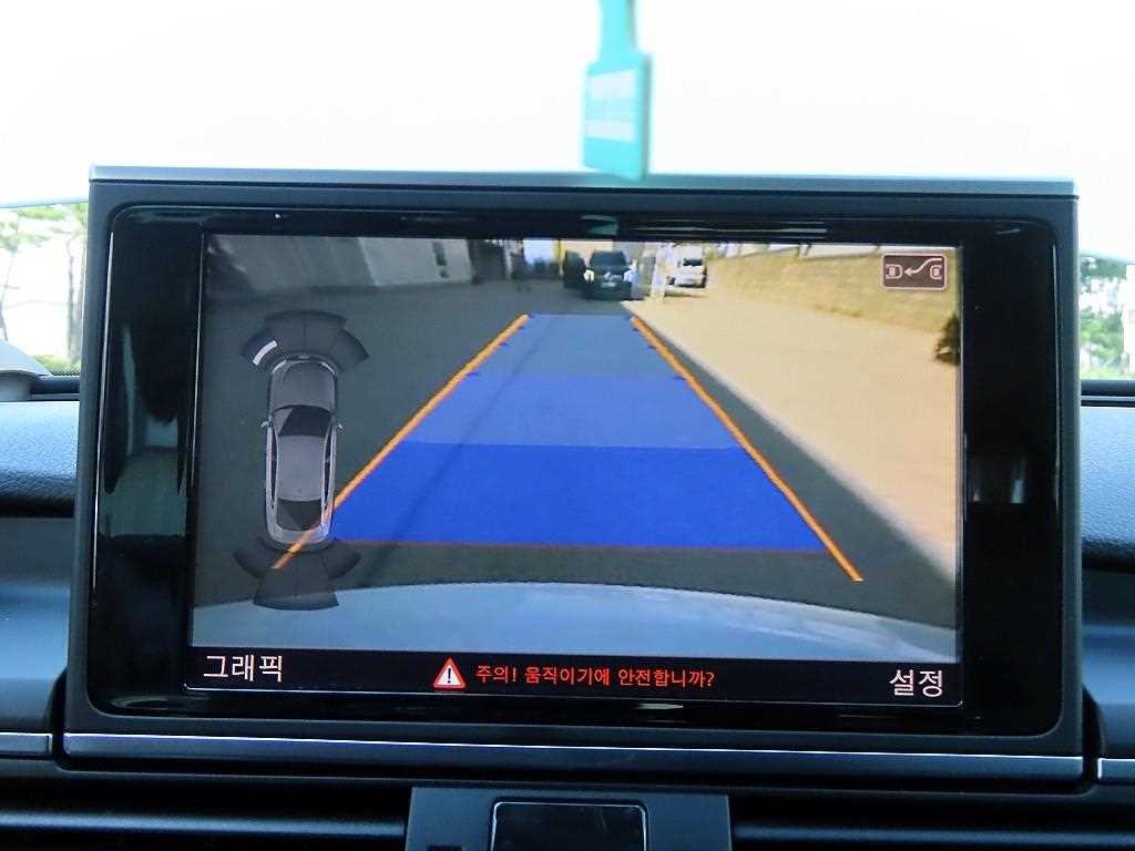 아우디 A7 3.0 TFSI 콰트로 다이나믹 이미지 14