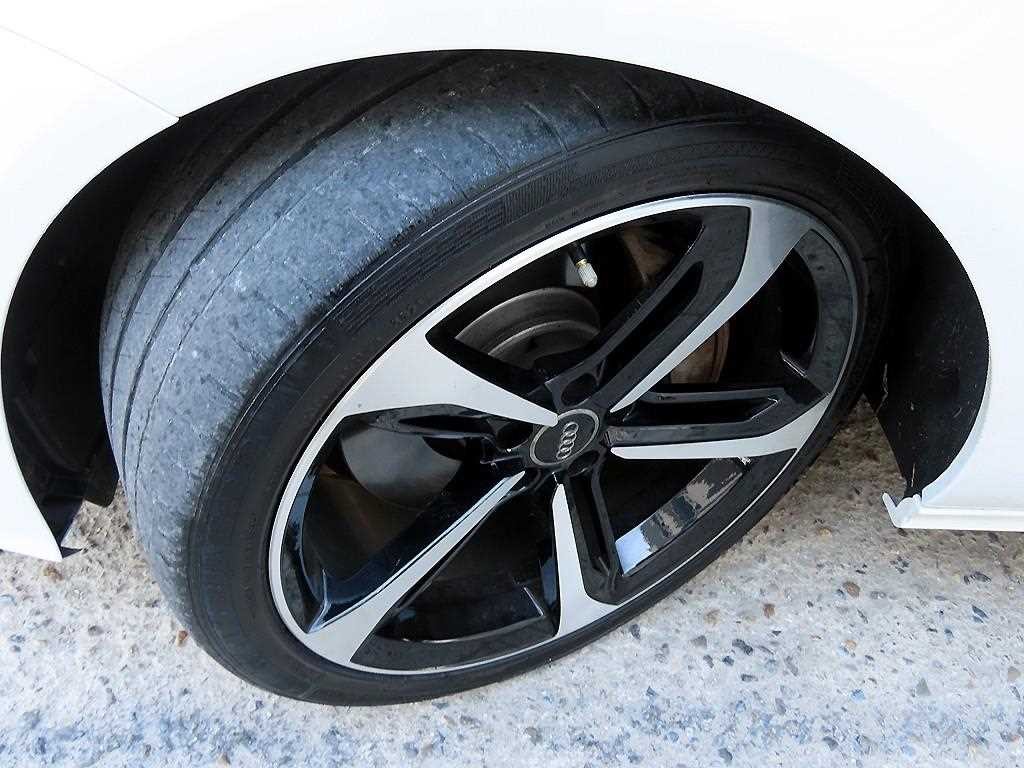 아우디 A7 3.0 TFSI 콰트로 다이나믹 이미지 20