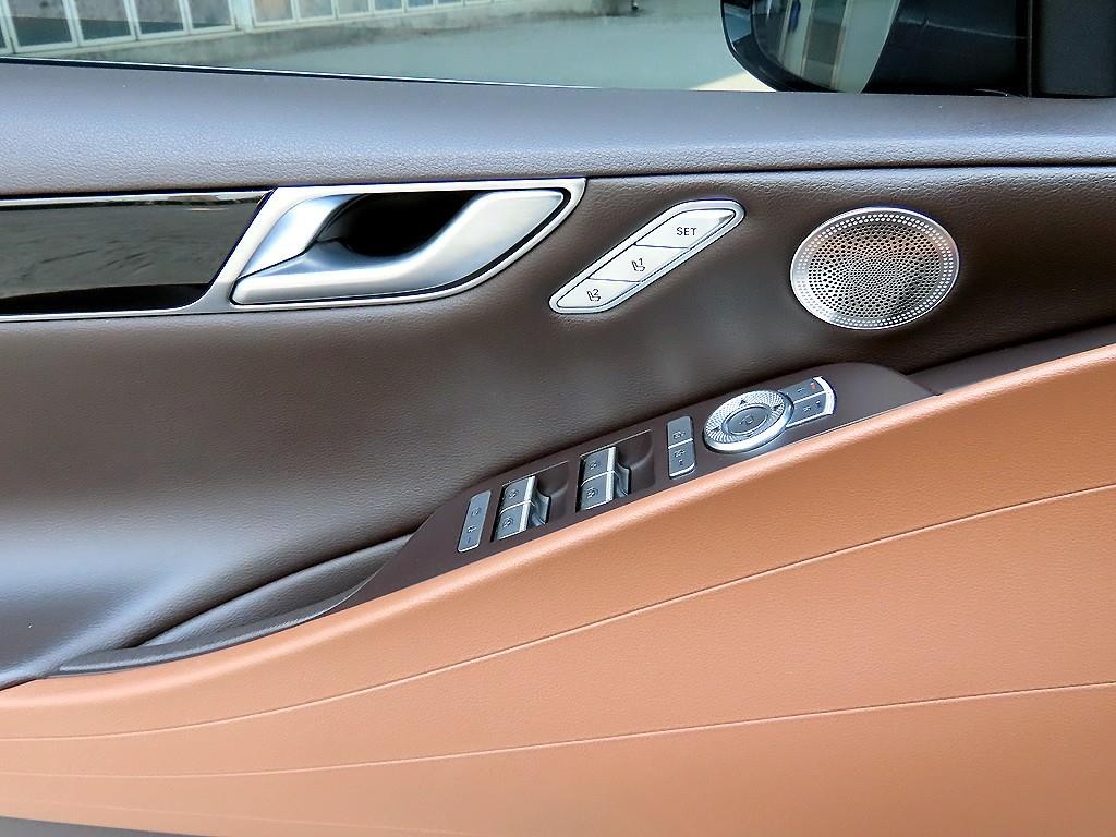 제네시스 G80 G80(RG3) 2.2 디젤 AWD 이미지 11