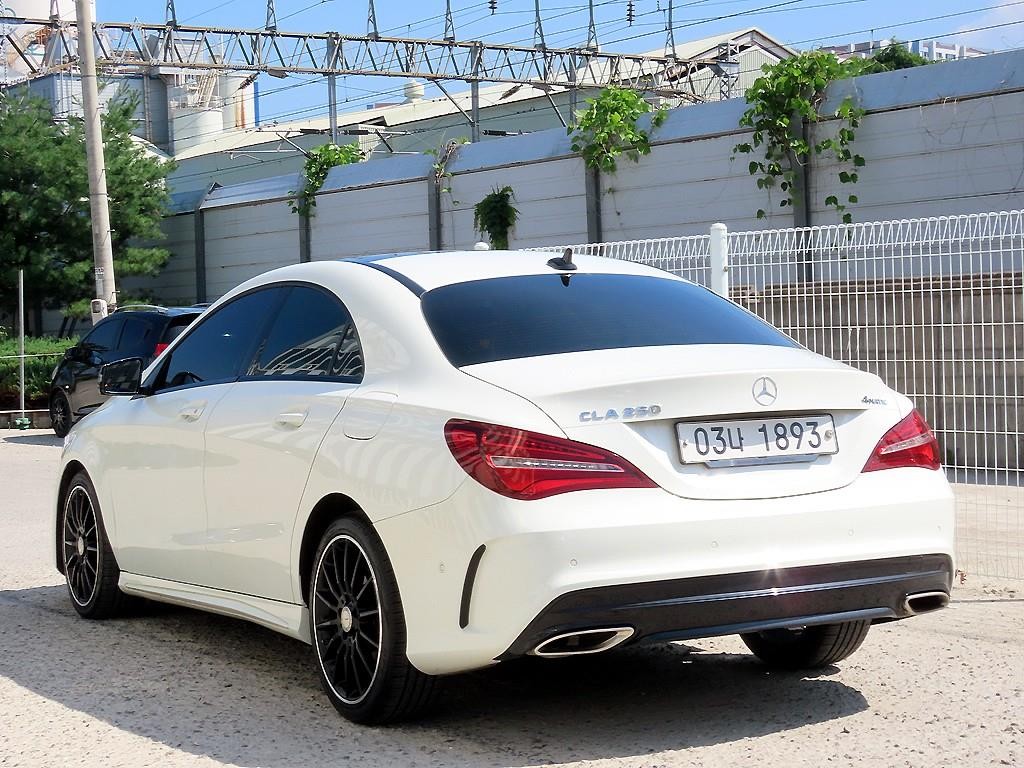 벤츠 CLA 클래스 CLA클래스 CLA 250 4MATIC AMG LINE 이미지 3