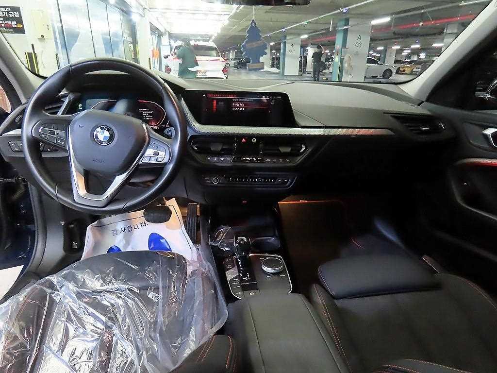BMW 1시리즈 1시리즈 (F40) 118d 스포츠 이미지 10