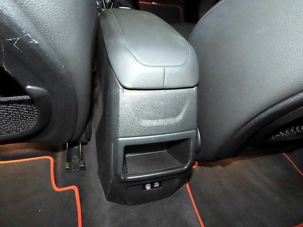 BMW 1시리즈 1시리즈 (F40) 118d 스포츠 이미지 15