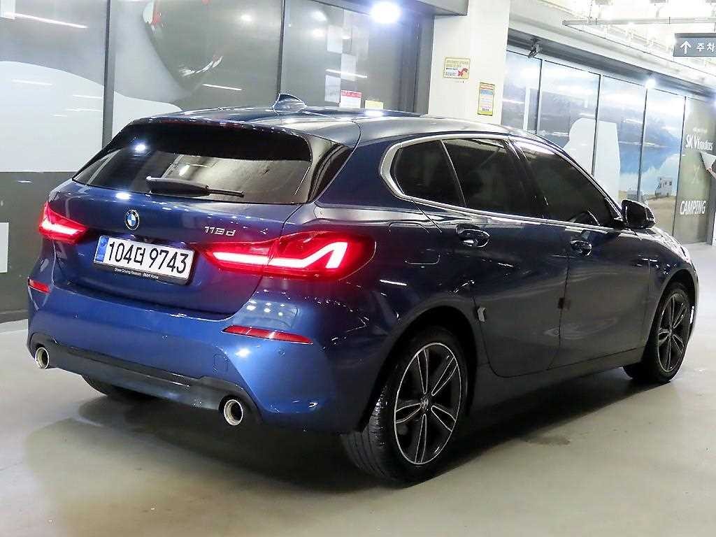 BMW 1시리즈 1시리즈 (F40) 118d 스포츠 이미지 4