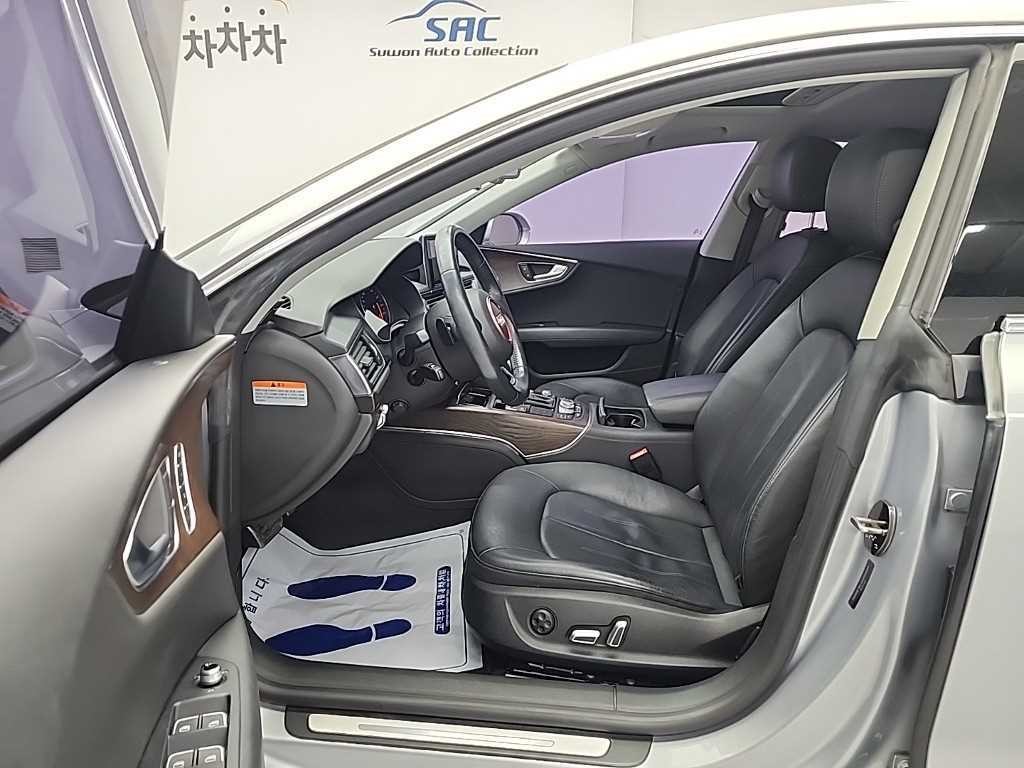 아우디 A7 55 TDI 콰트로 컴포트 이미지 11