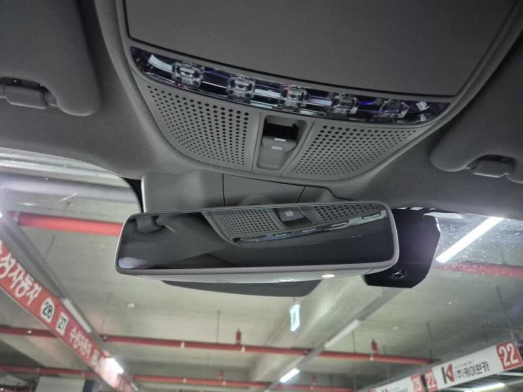 벤츠 E 클래스 E-클래스 W213 E220d 4MATIC 익스클루시브 이미지 15