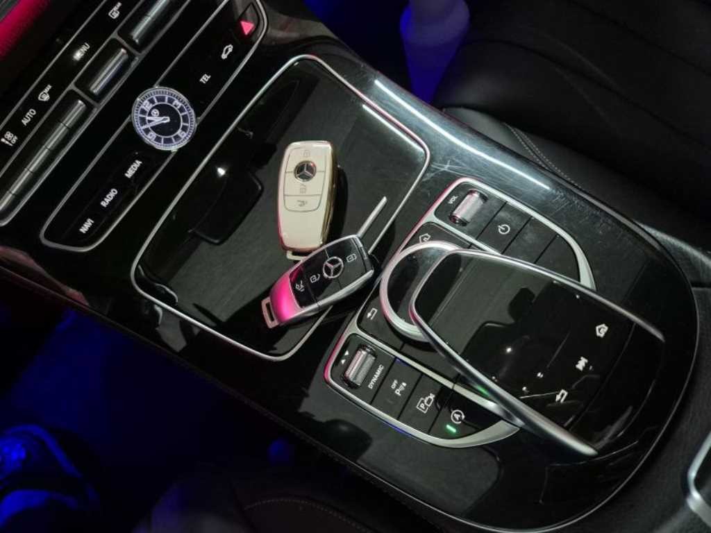 벤츠 E 클래스 E-클래스 W213 E220d 4MATIC 익스클루시브 이미지 19