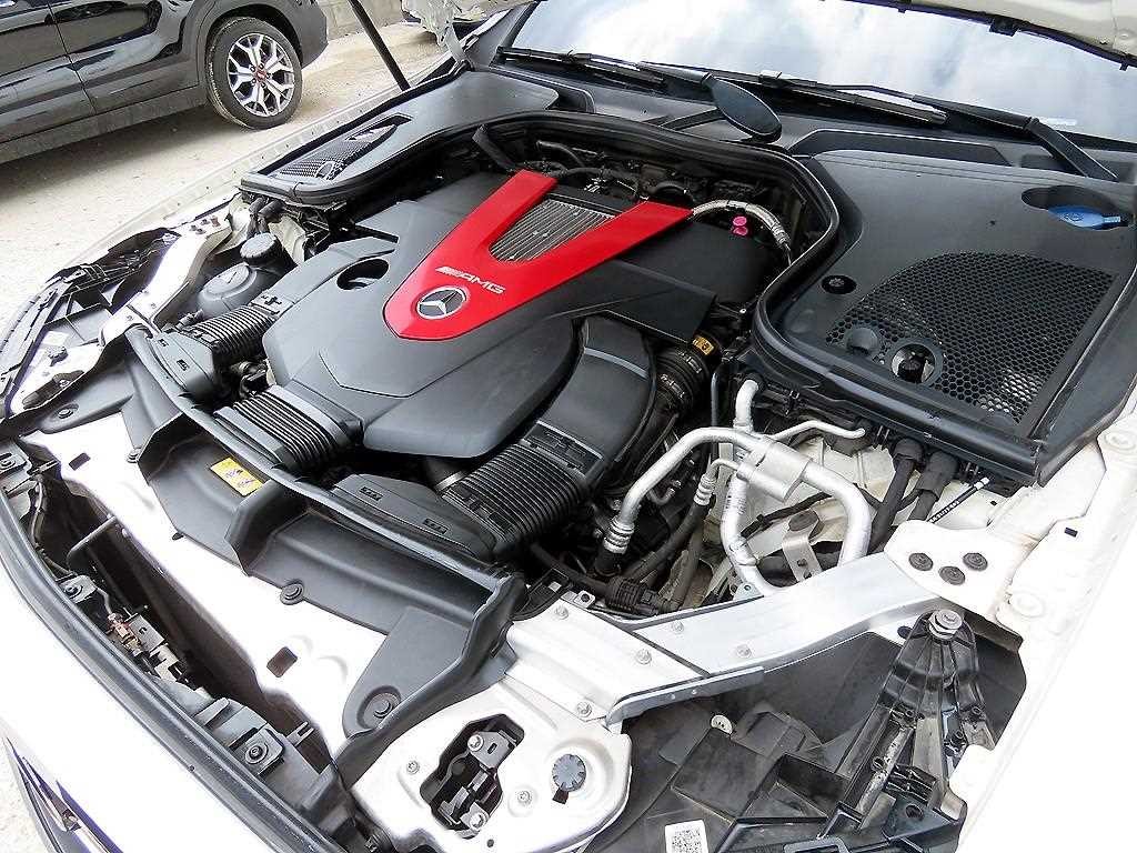 벤츠 E 클래스 E-클래스 W213 E43 AMG 4MATIC 이미지 19