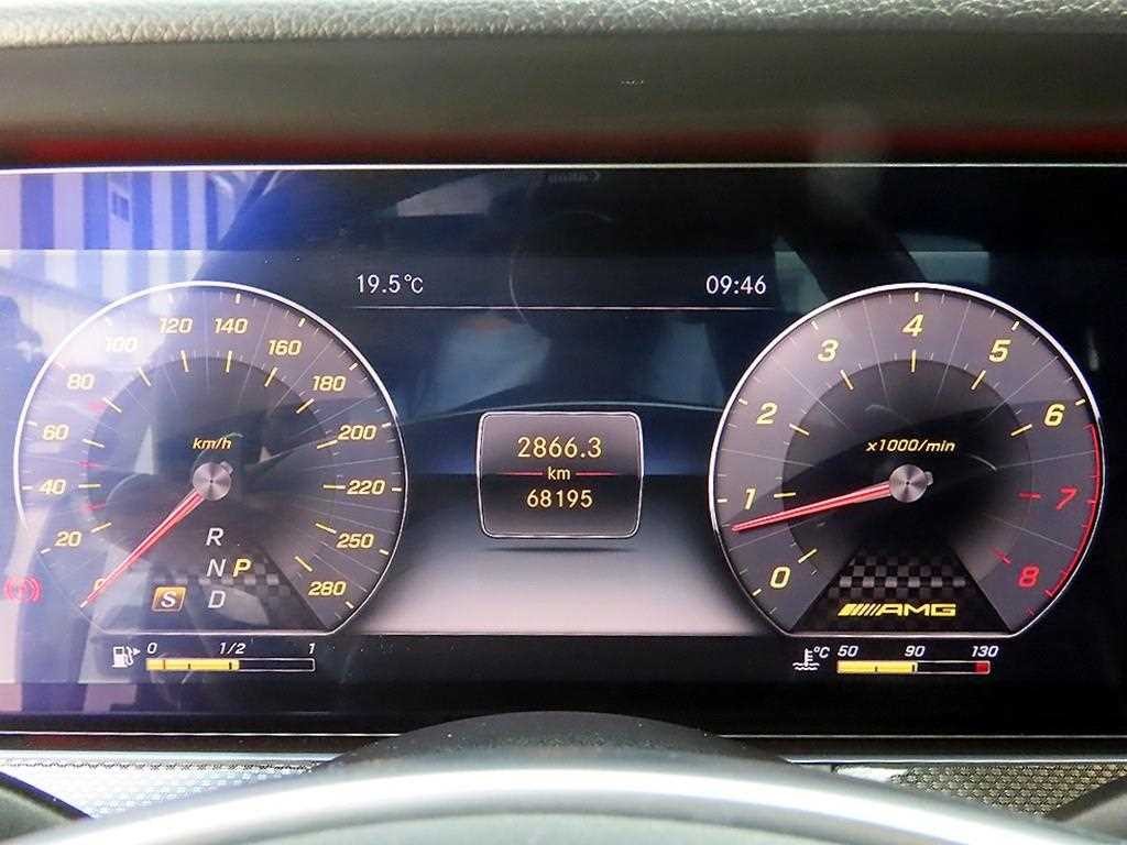 벤츠 E 클래스 E-클래스 W213 E43 AMG 4MATIC 이미지 9