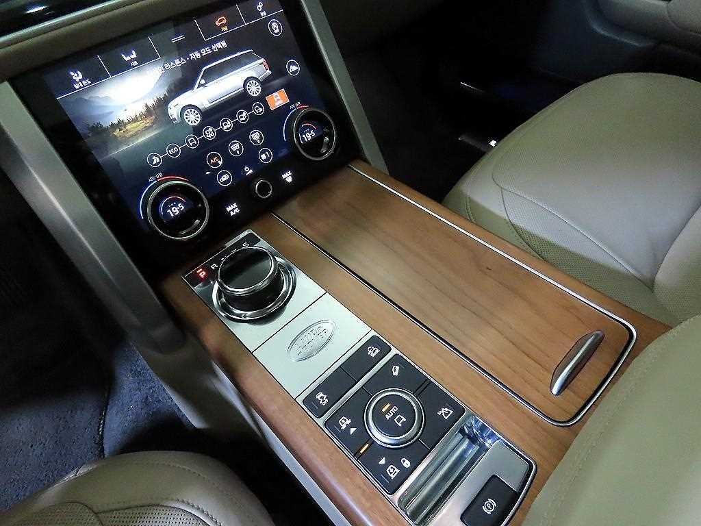 랜드로버 레인지로버 레인지로버 4세대 5.0 SC AB LWB 이미지 10