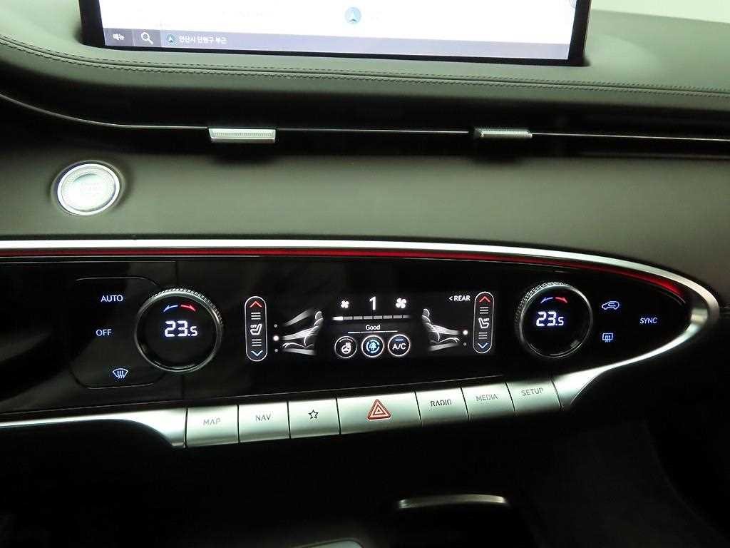 제네시스 GV70 2.5T 가솔린 AWD 이미지 9