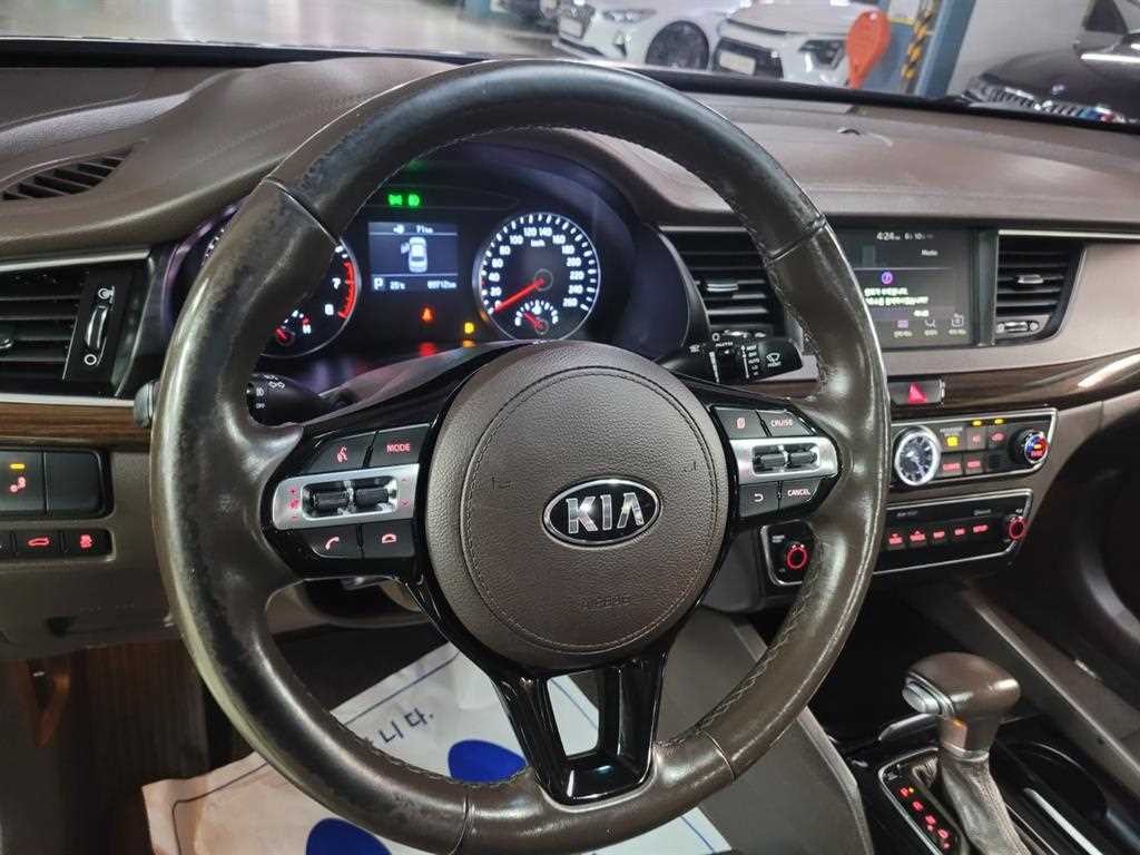 기아 K7 올 뉴 K7 3.0 GDI 리미티드 이미지 17