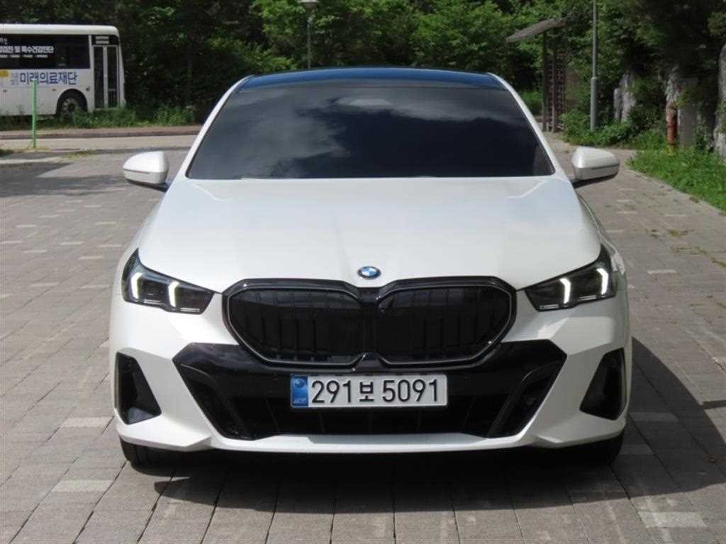 BMW 5시리즈 5시리즈 (G60) 520i 스페셜 에디션 이미지 1