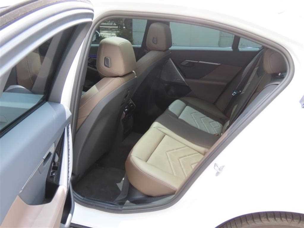 BMW 5시리즈 5시리즈 (G60) 520i 스페셜 에디션 이미지 14