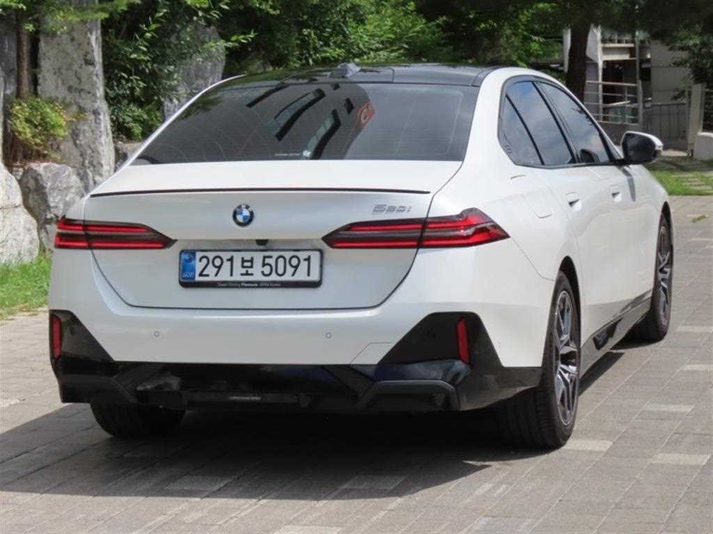 BMW 5시리즈 5시리즈 (G60) 520i 스페셜 에디션 이미지 3