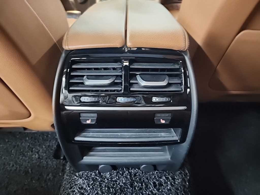 BMW 5시리즈 5시리즈 (G30) 530i M 스포츠 플러스 이미지 13