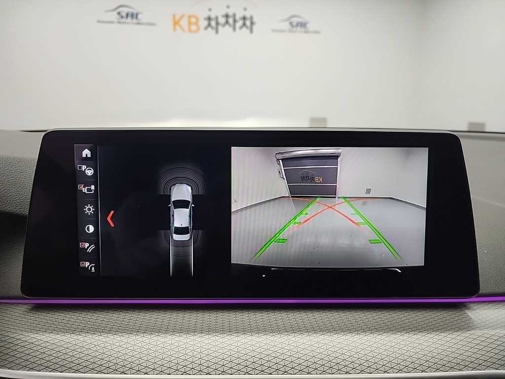 BMW 5시리즈 5시리즈 (G30) 530i M 스포츠 플러스 이미지 16