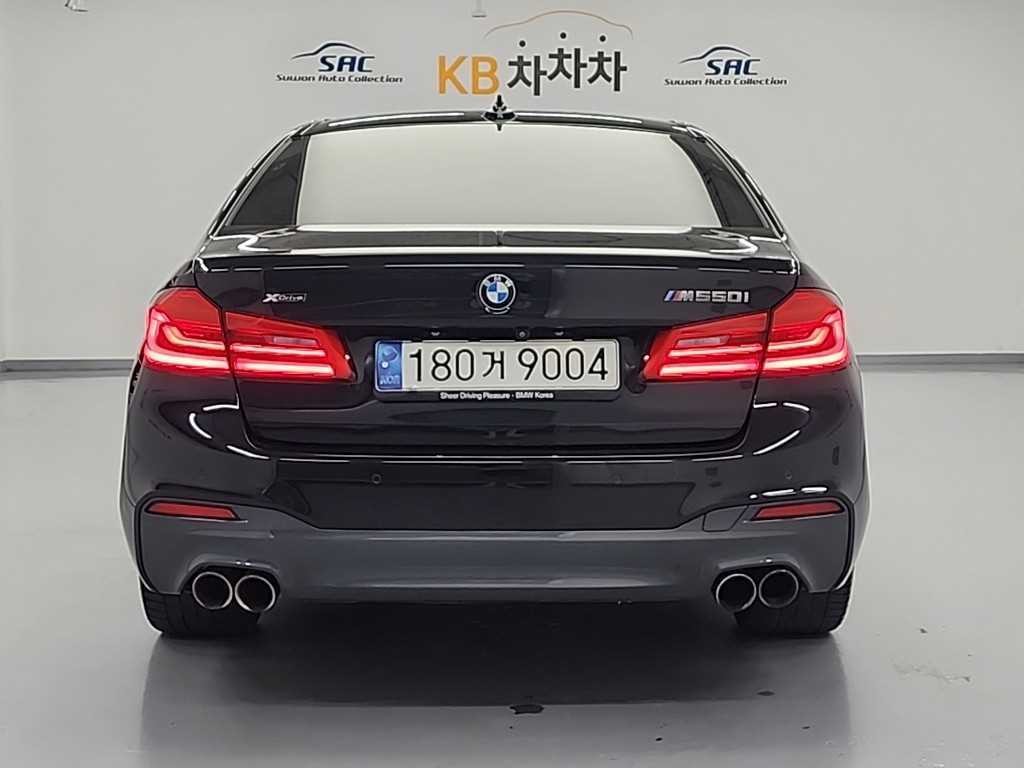 BMW 5시리즈 5시리즈 (G30) 530i M 스포츠 플러스 이미지 3