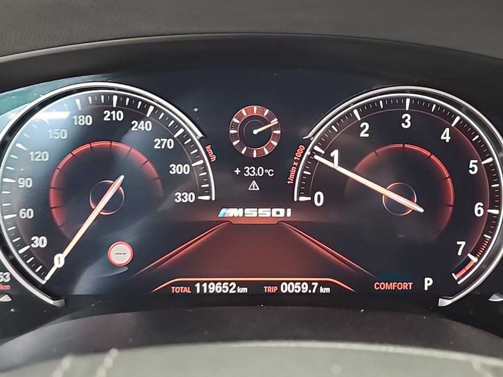 BMW 5시리즈 5시리즈 (G30) 530i M 스포츠 플러스 이미지 6